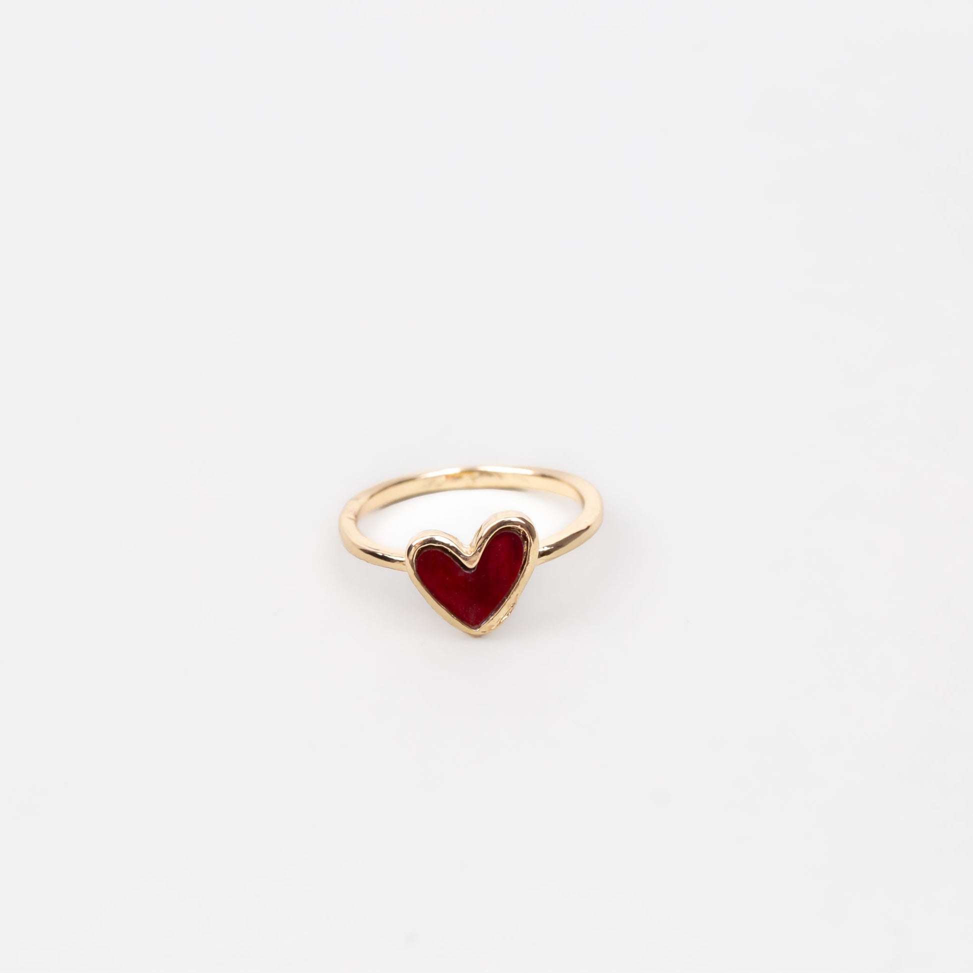 Inel auriu cu piatră sidefată în formă de inimă - Bordo